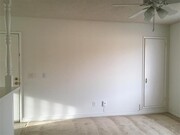 Photo - Great Upstairs 2BD/1BA Condo, Community Po...