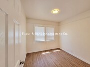 Photo - 154 E Eagle St Apartment Unit 02