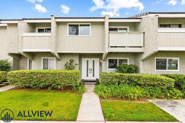 Highly Upgraded, Large Condo in Huntington... - Highly Upgraded, Large Condo in Huntington...