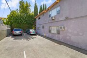 Parking - 1173 W 29th St
