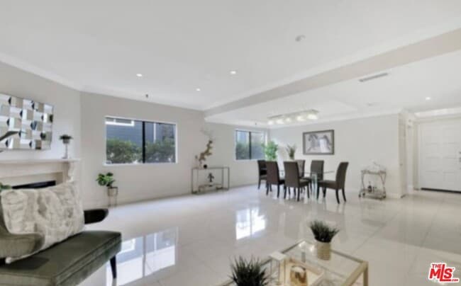 Photo - 5340 Wilkinson Ave Condo Unit 1