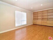 Photo - 5354 Lindley Ave