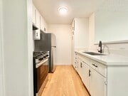 Photo - 607 W 82nd St Apartment Unit 201