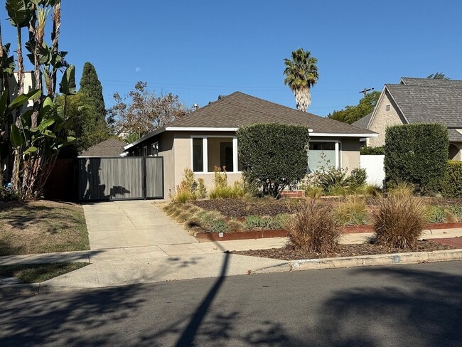 Photo - 1221 S Curson Ave