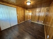 Photo - 25630 Oakwood St House