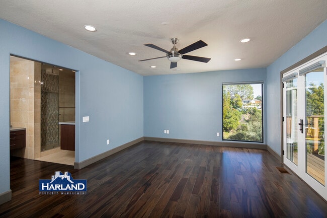 Photo - 4607 Janet Pl