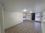 Photo - 1318 W 119th St Unit 2B