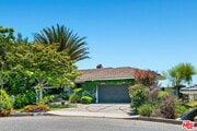 Photo - 1166 Las Pulgas Pl House