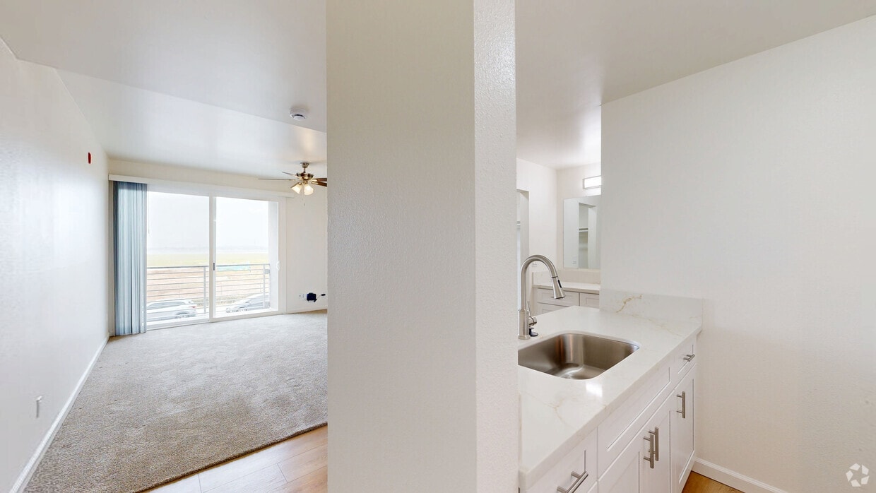 3D Tour - Cedar Shores