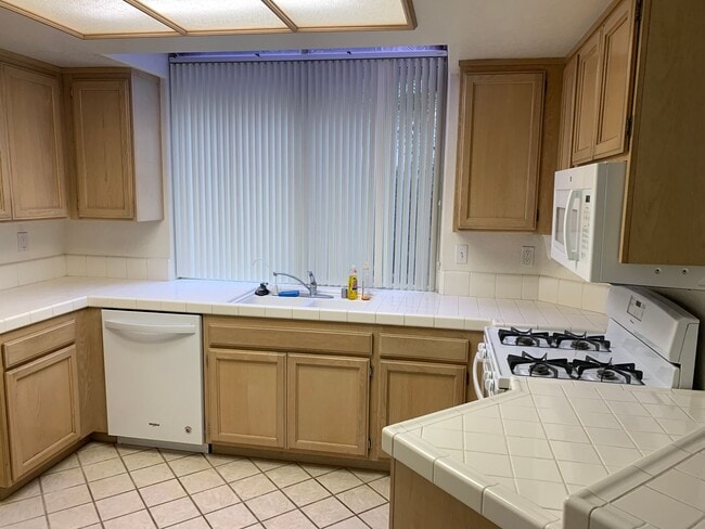 Photo - Camarillo Springs Rental now Available
