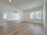 Photo - Alhambra Dr Unit A