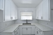 Photo - 11645 Moorpark St Apartment Unit 02