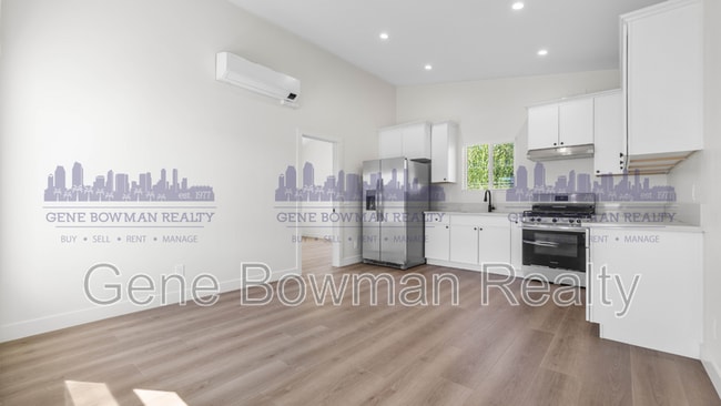 Building Photo - 2413 Fleetwood St