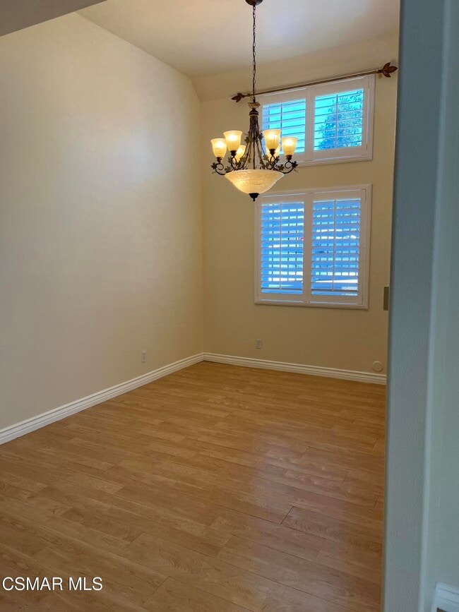 Photo - 255 N Skyline Dr