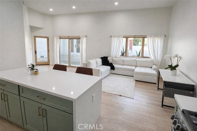 Building Photo - 3636 Gardenia Ave