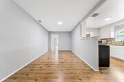 Photo - 4/Bed, 4/Bath Home with Parking, Washer/ Dryer and Spa, Close to Chapman University/ Orange Circle