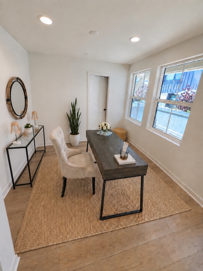 Photo - 2586 Delphinium Ln