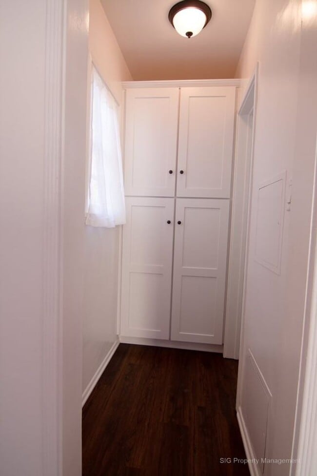 Photo - Sunset Drive, 4363-4377 Unit 4371