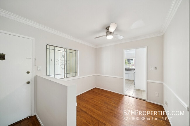 Photo - 1306 Havenhurst Dr Unit 17