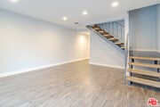 Photo - 505 N Kenwood St Townhome