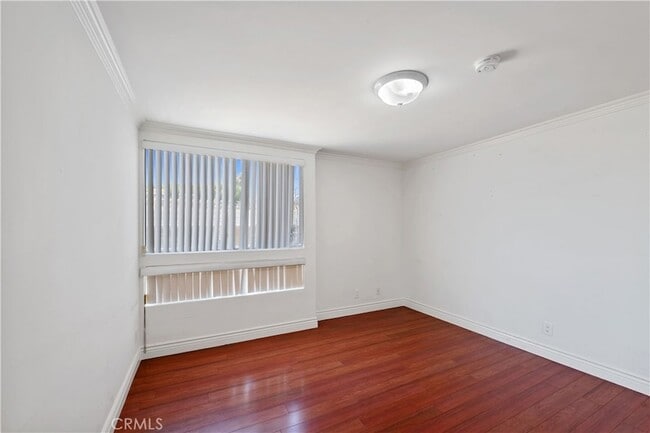 Photo - 6042 Barton Ave