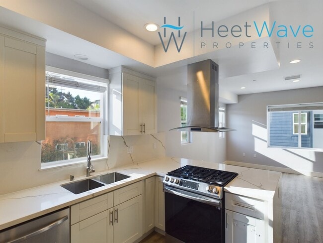 Photo - REZKO - E Street Unit 2788