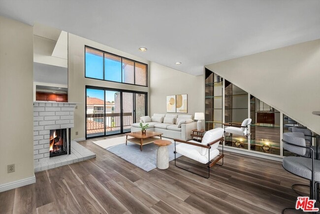 Photo - 8180 Manitoba St Unit 354