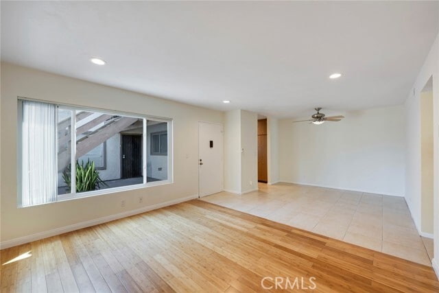 Building Photo - 986 S Citron St Unit 41 Rental