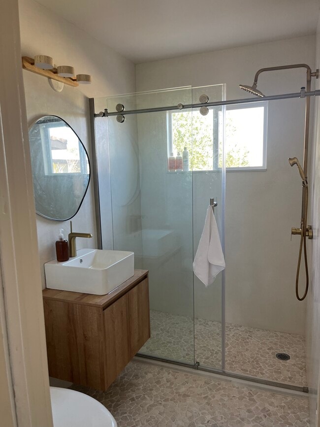 Photo - 6453 yucca ave