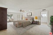 Photo - 4315 Clybourn Ave