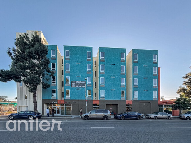 Photo - 4007 W Martin Luther King Jr Blvd Unit 301