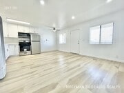 Photo - 14011 S Budlong Ave Unit 207