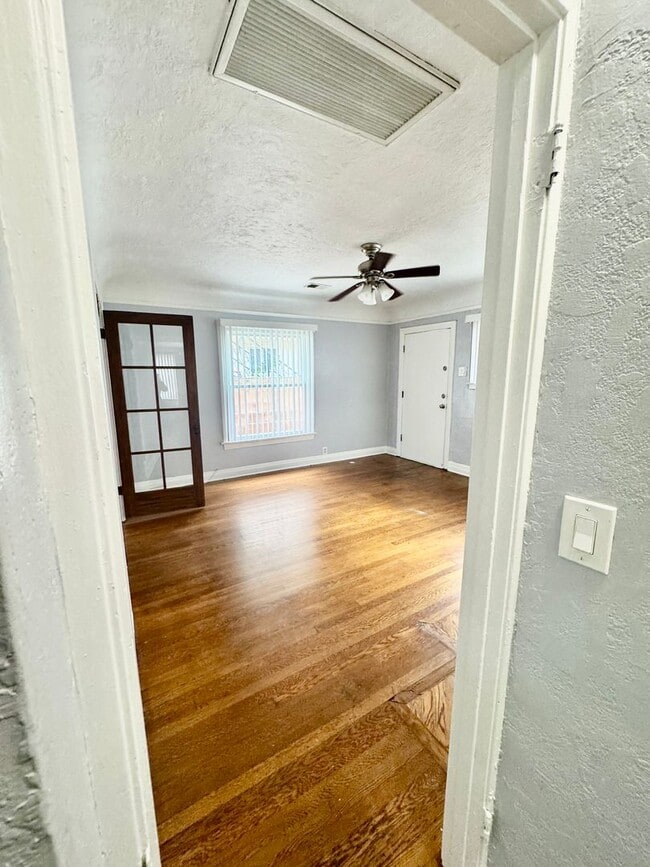 Photo - MUST SEE!! Unit 546