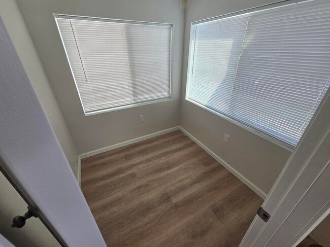 Photo - 4062 Ingalls St