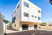 Photo - 3BR 3BA Modern Townhome in Prime NOHO