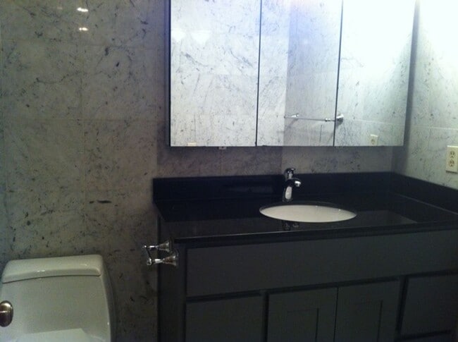 Photo - Los Caballeros #022 Unit 22 A