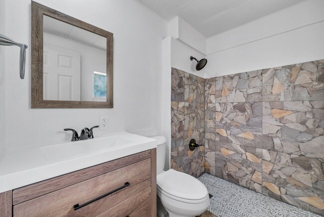 Photo - 22450 Norris Ln Unit 22450 Norris Ln Front