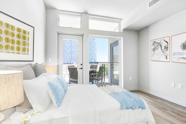 Photo - Zephyr Koreatown Apartments