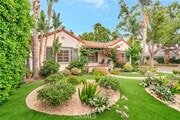 Photo - 546 S Beachwood Dr House