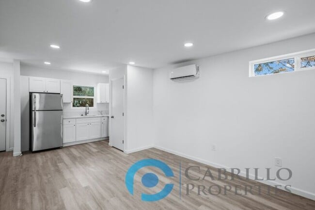 Photo - 2527 Tuberose St Unit 1