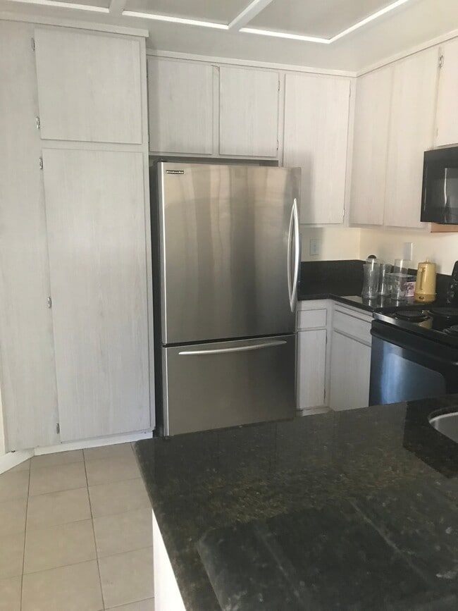 Photo - 4500 Villas Dr