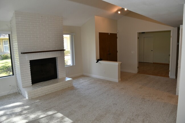 Photo - 10336 Ridgewater Ln