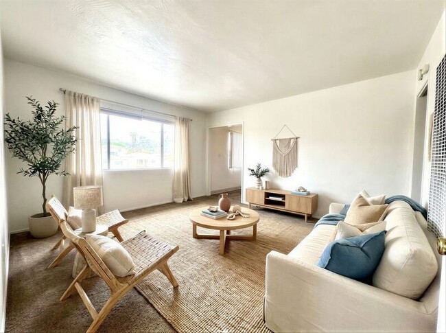 Building Photo - 1133 Reed Ave Unit D