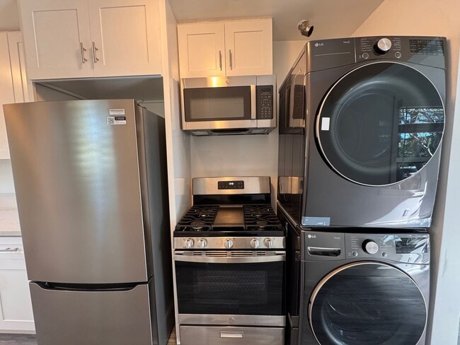 Photo - 456 N Westmoreland Ave Unit 01