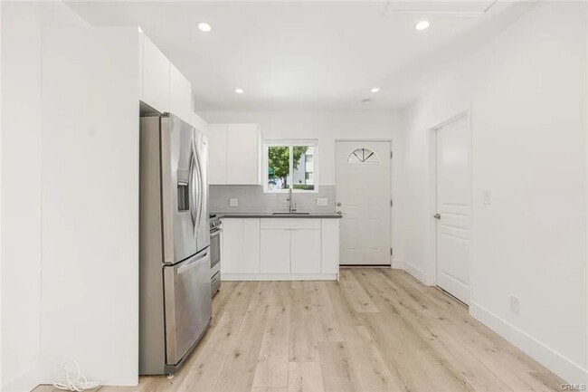 Photo - 4552 Murietta Ave