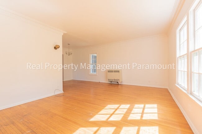 Photo - 1460 Orange Grove Ave Unit 1460 S Orange Grove