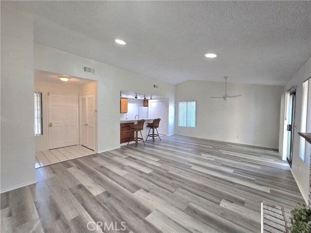 Building Photo - 1333 Van Buren Cir Rental