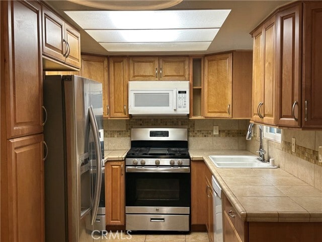 Photo - 1642 Bridgeport