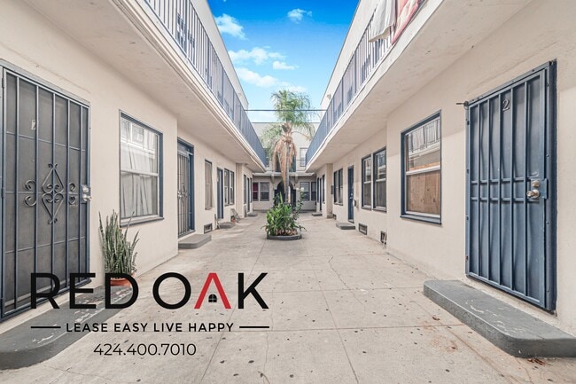 Photo - 1021 Mariposa Ave Unit 11 1/2