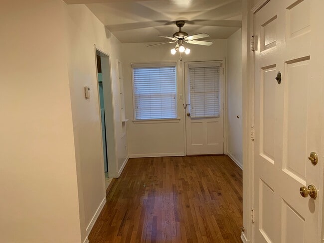 Front door & Dinette area - 4302 Elm Ave Unit 3